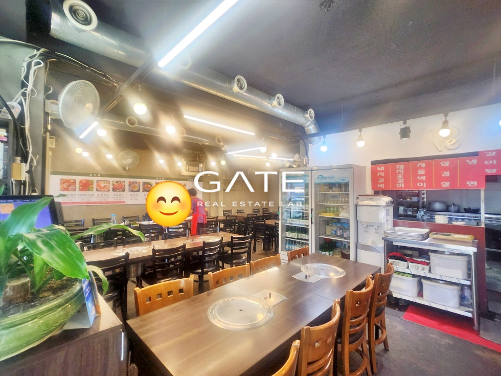 서울 마포구 공덕동 GATE 공덕역 서부지법 옆 유동인구 많은 먹자골목 1층 상가 월세 매물번호 13635 사진 1