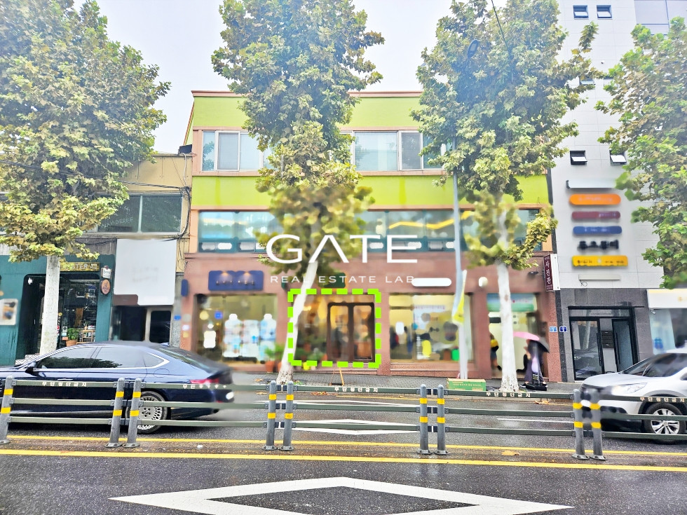 서울 서대문구 연희동 GATE 연희동 삼거리 대로변 노출도 높은 1층 상가 월세 매물번호 13696 사진 1