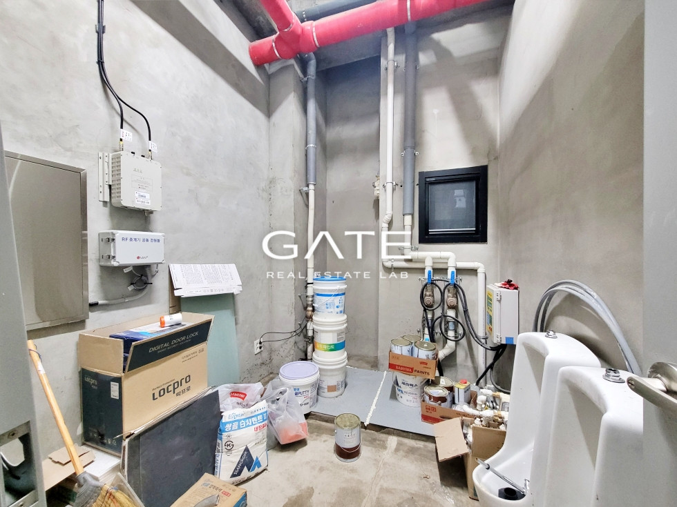 서울 서대문구 남가좌동 GATE [무권리] 가좌역 도보 2분 모래내시장 인근 신축건물 지층 상가 월세 매물번호 14352 사진 2