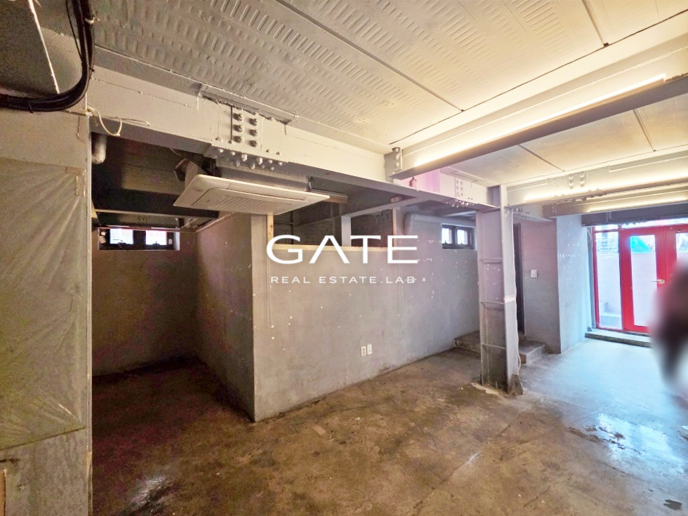서울 마포구 상수동 GATE 무권리 상수동 카페 거리 인근 반지층 상가 월세 매물번호 15702 사진 3