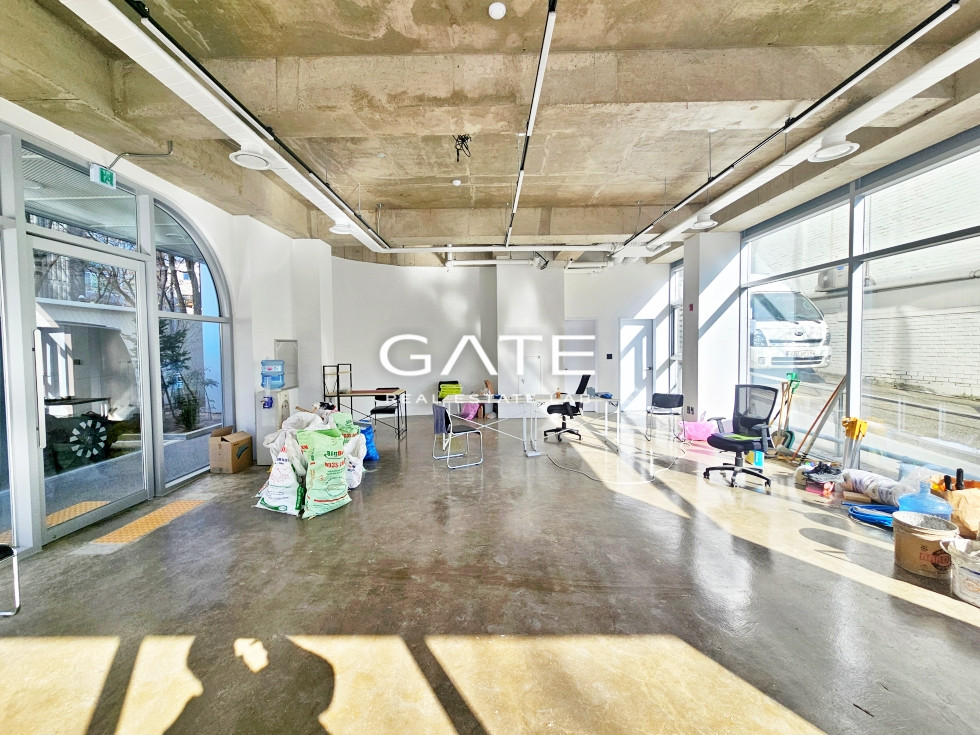 서울 마포구 연남동 GATE 연트럴파크 메인거리 신축 첫 입주 개방감 좋은 상가 사무실 월세 매물번호 14910 사진 1