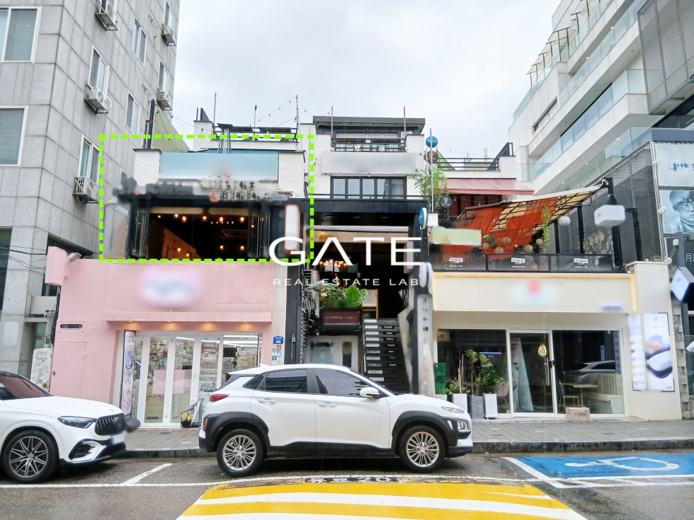 서울 마포구 서교동 GATE 홍대입구역 초역세권에 위치한 개방감 좋은 상가 월세 매물번호 13140 사진 1