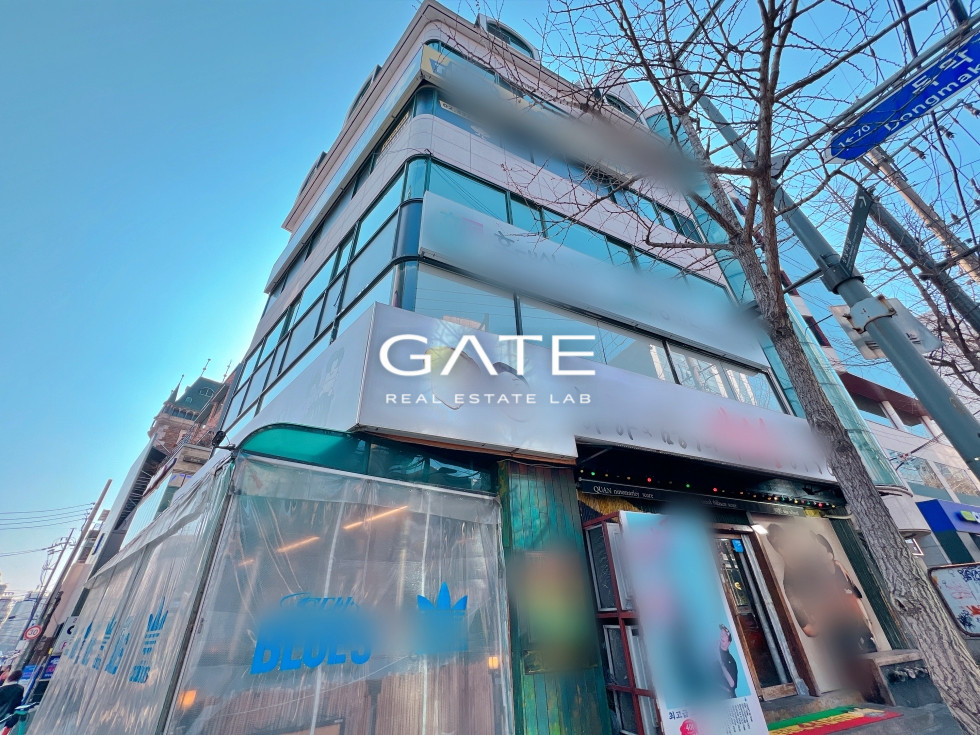 서울 마포구 서교동 GATE 상상마당 메인거리 지층 대로변 상가 월세 매물번호 12264 사진 1