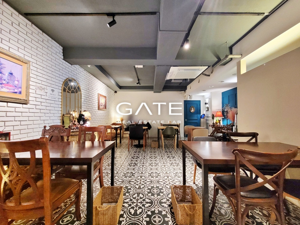 서울 마포구 서교동 GATE 홍대 커피프린스거리 유동인구많고 개방감 노출 모두 갖춘 1층 월세 매물번호 14068 사진 2