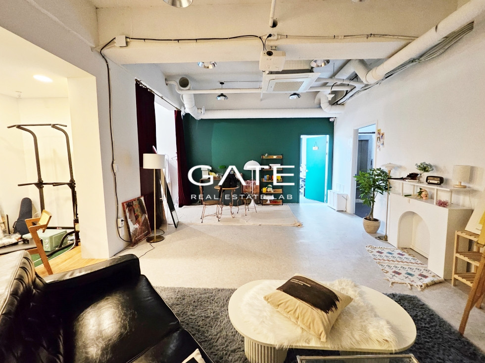 서울 마포구 동교동 GATE 홍대역 초역세권 코너자리 높은층고 시설완비 스튜디오 월세 매물번호 13472 사진 2