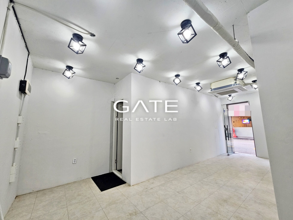 서울 마포구 성산동 GATE 무권리 성산동 신축급 세련된 외관 고정주차 1층 상가 사무실 월세 매물번호 14147 사진 2