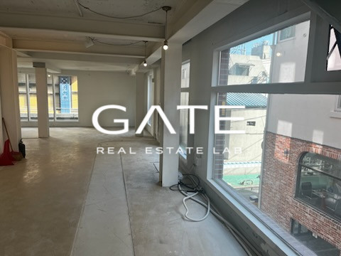 서울 마포구 연남동 GATE 연남동 미로길 내 깔끔한 외내관 자랑하는 상가 월세 매물번호 13645 사진 1
