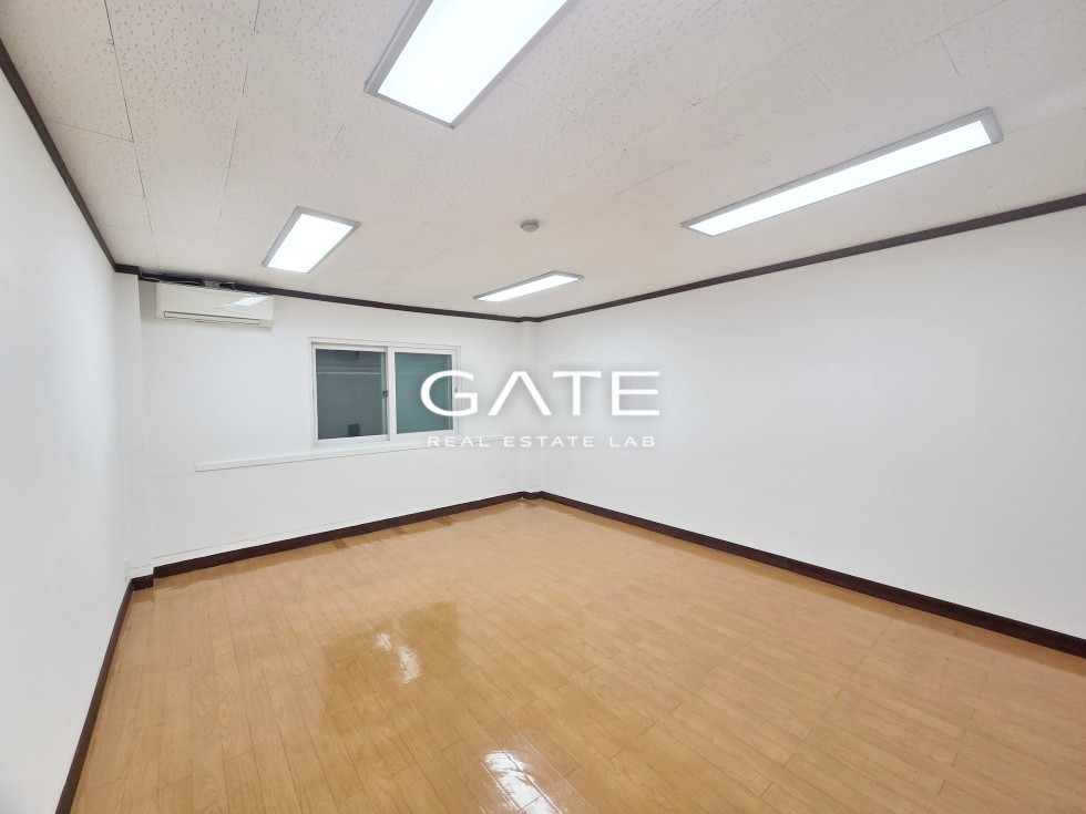 서울 중구 무교동 GATE 시청역 역세권 1분거리 내부 컨디션 좋은 사무실 월세 매물번호 13732 사진 2