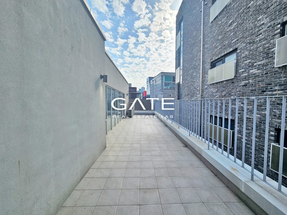 서울 마포구 연남동 GATE 무권리 연남동 넉넉한 렌트프리 내외부 신축급 컨디션 높은 층고 넓은 테라스 월세 매물번호 15524 사진 4