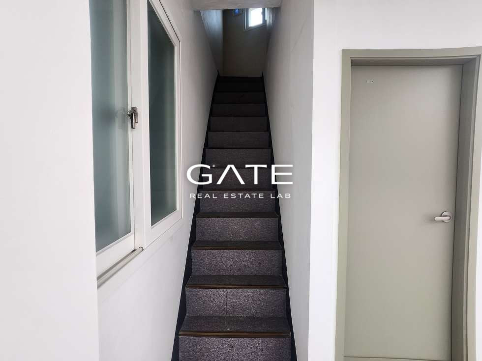 서울 마포구 동교동 GATE 홍대입구역 도보5분 옥상 단독 사용 채광 좋은 통창 월세 매물번호 14550 사진 4