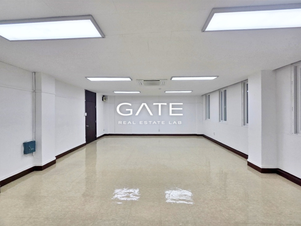 서울 중구 무교동 GATE 시청역 역세권 1분거리 내부 컨디션 좋은 사무실 월세 매물번호 13728 사진 1