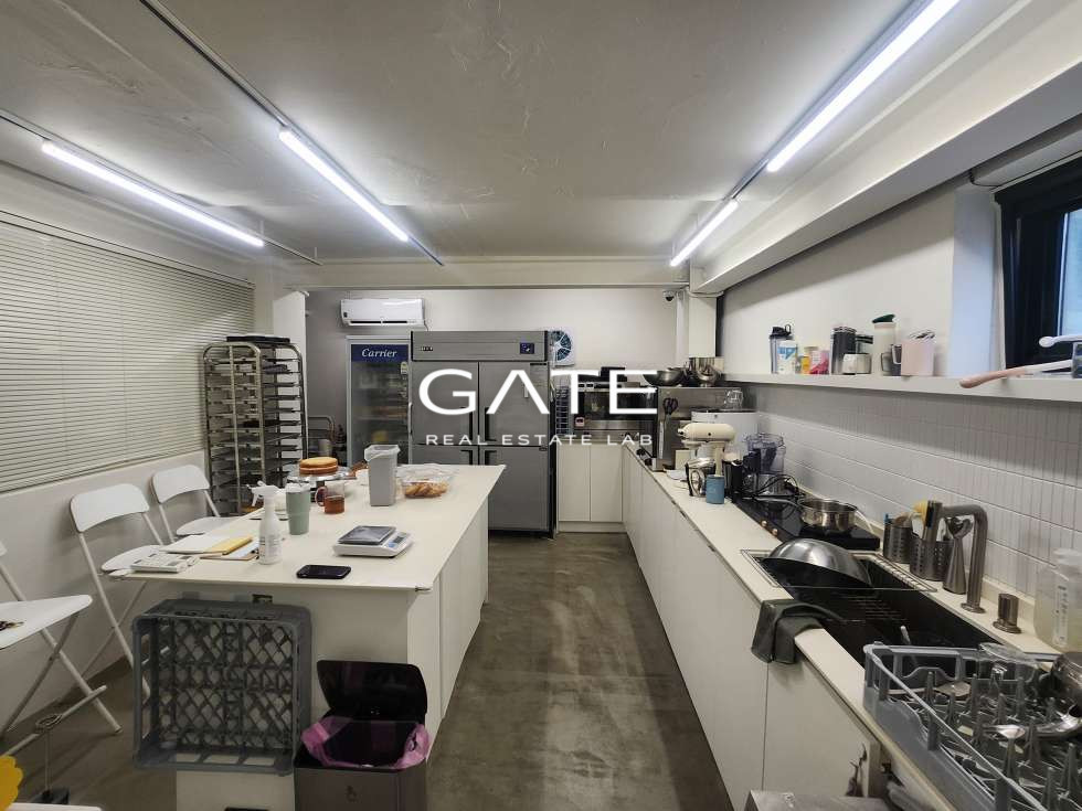서울 마포구 서교동 GATE 합정역5분거리 합정먹자골목 전면통창 월세 매물번호 13256 사진 5