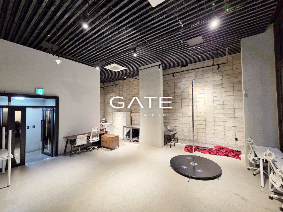 서울 마포구 합정동 GATE 합정동 신축 높은 층고 선큰공간 제공 지하 1층 공간 월세 매물번호 14465 사진 2