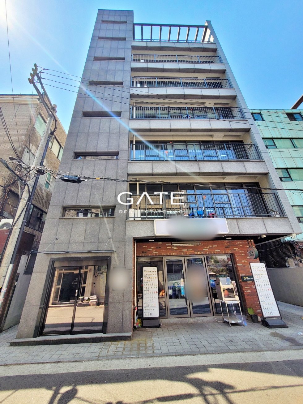 서울 마포구 노고산동 GATE 무권리 2호선 신촌역 도보 3분 신축급 사무실 월세 매물번호 12413 사진 1