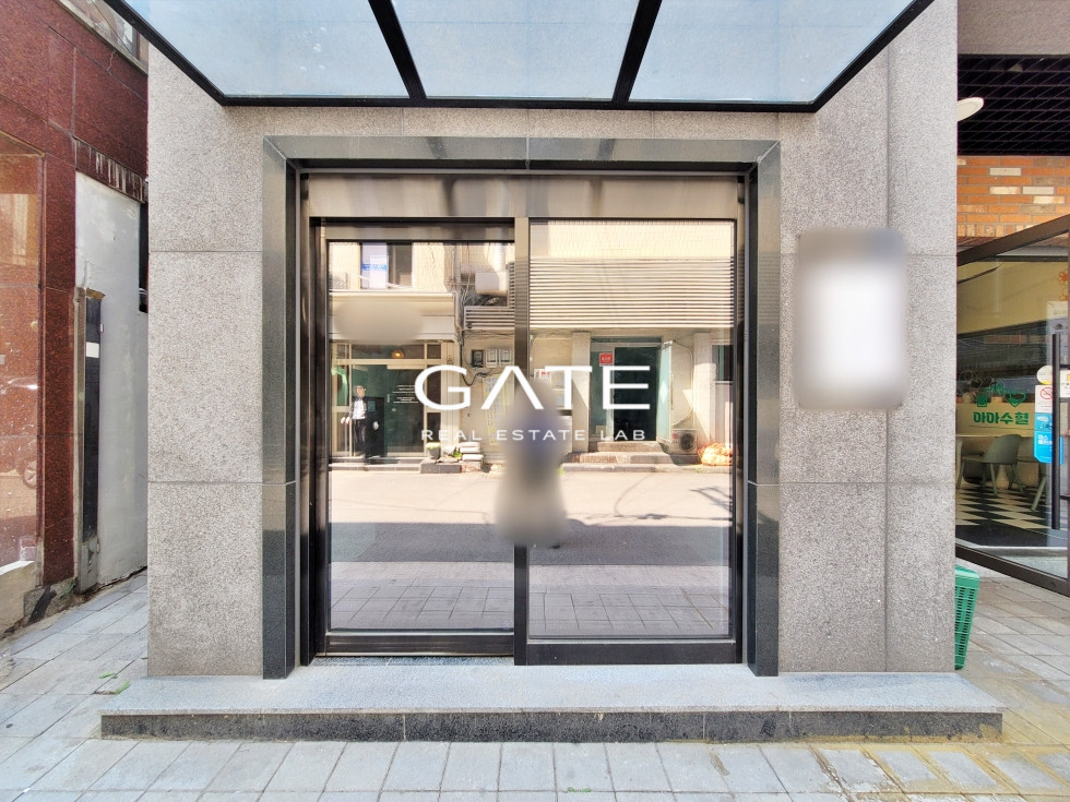 서울 마포구 노고산동 GATE 무권리 2호선 신촌역 도보 3분 신축급 사무실 월세 매물번호 12413 사진 2