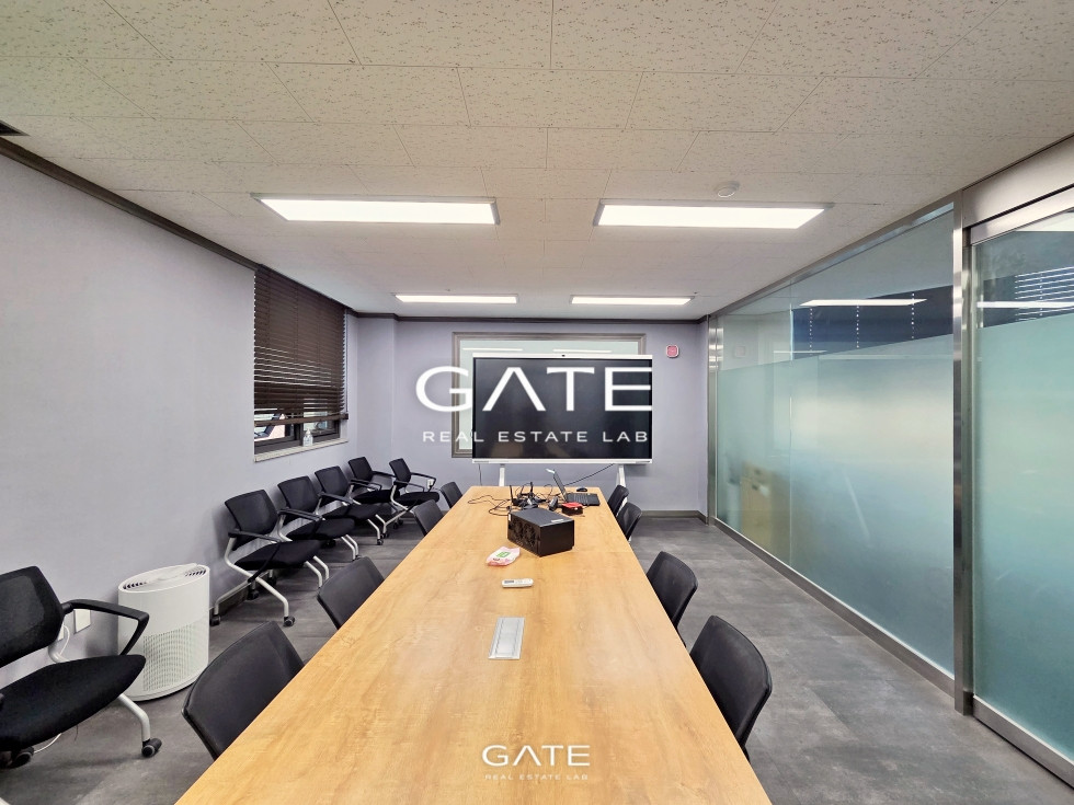 서울 용산구 원효로2가 GATE 효창공원역 62P 주차2대 E/V있는 경의선숲길 라인 공간 월세 매물번호 14908 사진 3